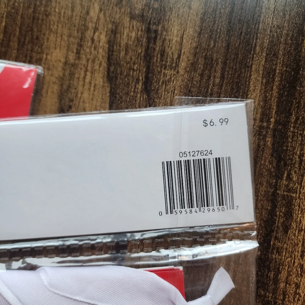 Holiday Gift Bags And Tags